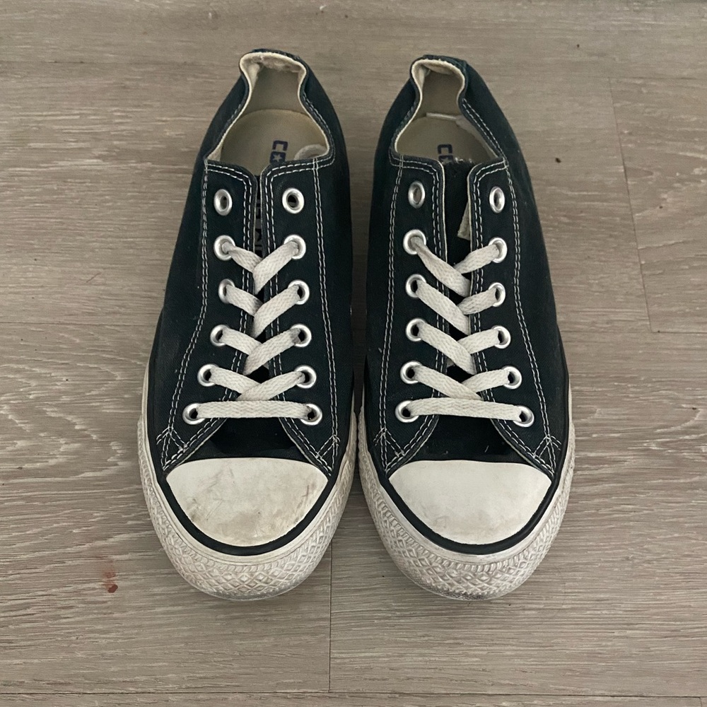 Black Classic Converse Low Top